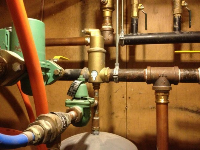 Automatische ventilatie van lucht uit het verwarmingssysteem