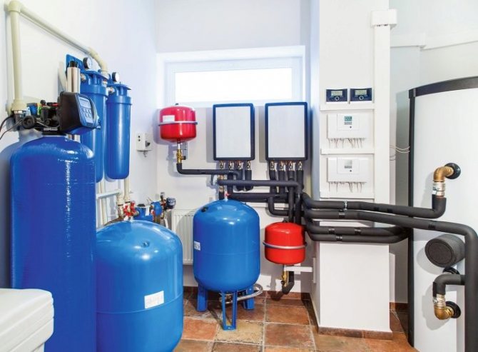 Waar een hydraulische accumulator voor verwarmingssystemen installeren