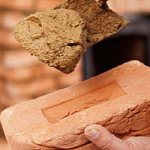Molio skiedinys krosnies klojimui: kaip gaminti, iš kur gauti molio, kaip padaryti kompoziciją, skiedinį iš molio, kaip tinkamai praskiesti