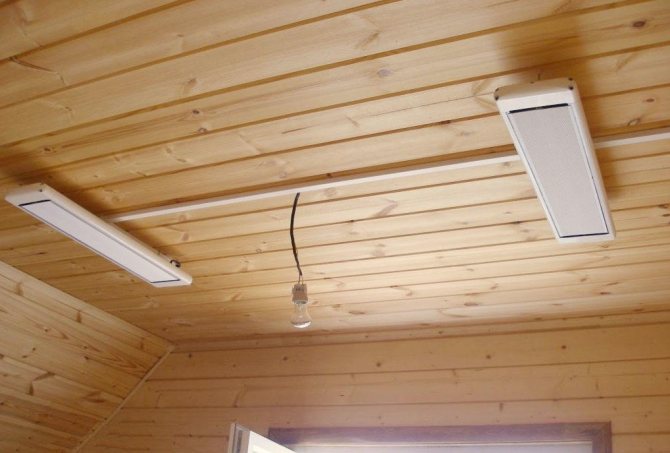 Trần hồng ngoại mang lại sự tiết kiệm cao cho ngân sách của bạn, vì nó không lãng phí thời gian sưởi ấm các luồng không khí không cần thiết