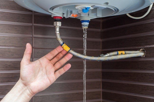 Hogyan cseréljük ki az anódot egy ariston vízmelegítőben