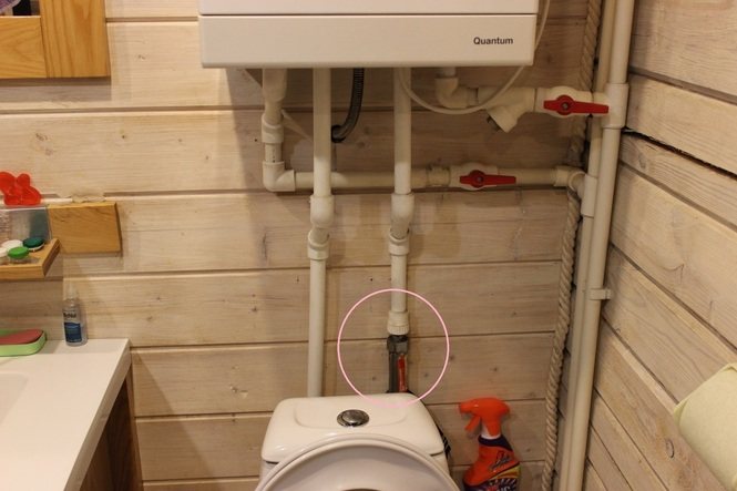 Pannan värmer inte batterierna utan värmer upp vattnet