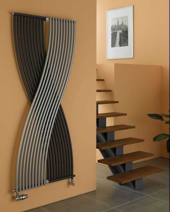 Unul dintre cele mai atractive modele este radiatorul tubular vertical Arbonia Entreetherm