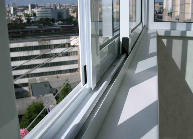 Parallel verschuifbare aluminium frameconstructies