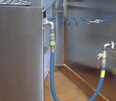 a gázcső átadása a konyhai árban