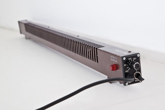 Convector de rodapé MEGADOR MF200 BR