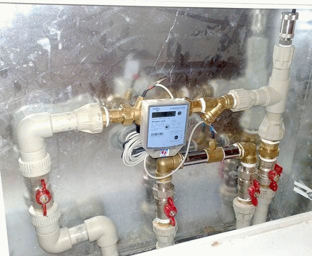 Despacho de 06/05/2000 N 105 Sobre a aprovação da Metodologia para determinação das quantidades de energia térmica e portadores de calor em sistemas hídricos de abastecimento de calor municipal