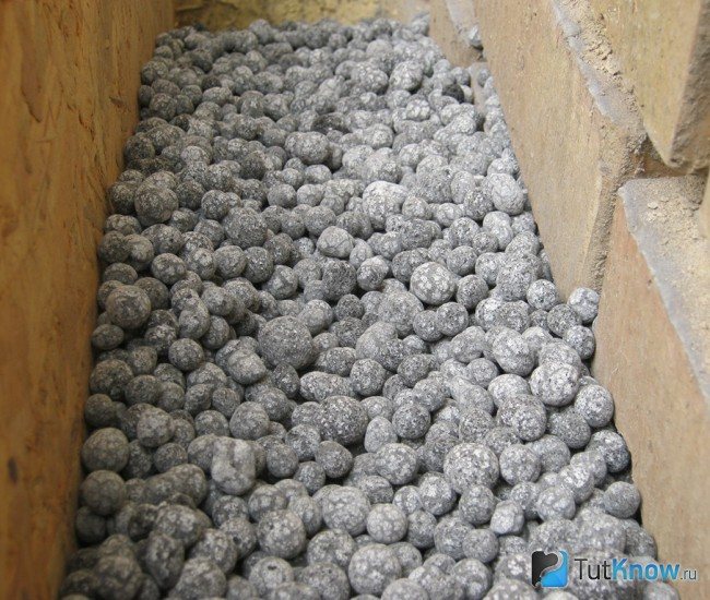 Cách nhiệt bằng kính bọt
