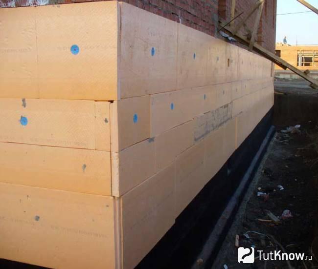 Cách nhiệt tầng hầm bằng ván xốp