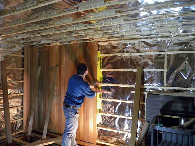 Hágalo usted mismo aislamiento de la sala de vapor desde el interior: instrucciones y revisiones paso a paso