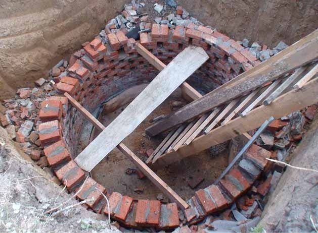 DIY tiili altaan